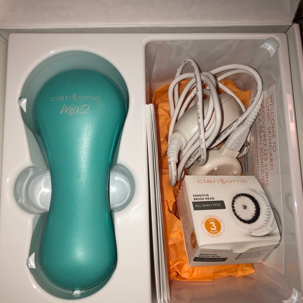 Clarisonic Mia 2 Facial Cleansing Brush